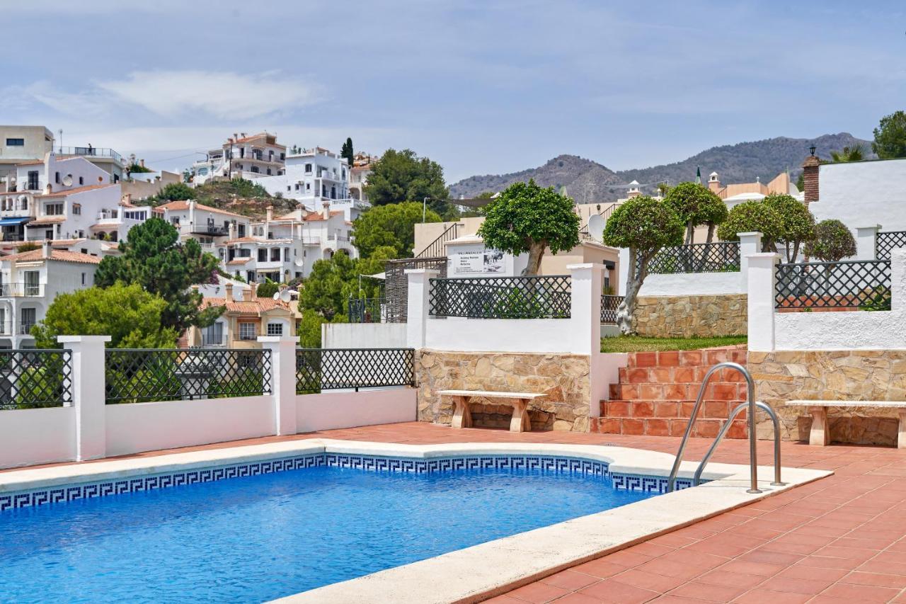 One Bedroom Penthouse Nerja Dış mekan fotoğraf