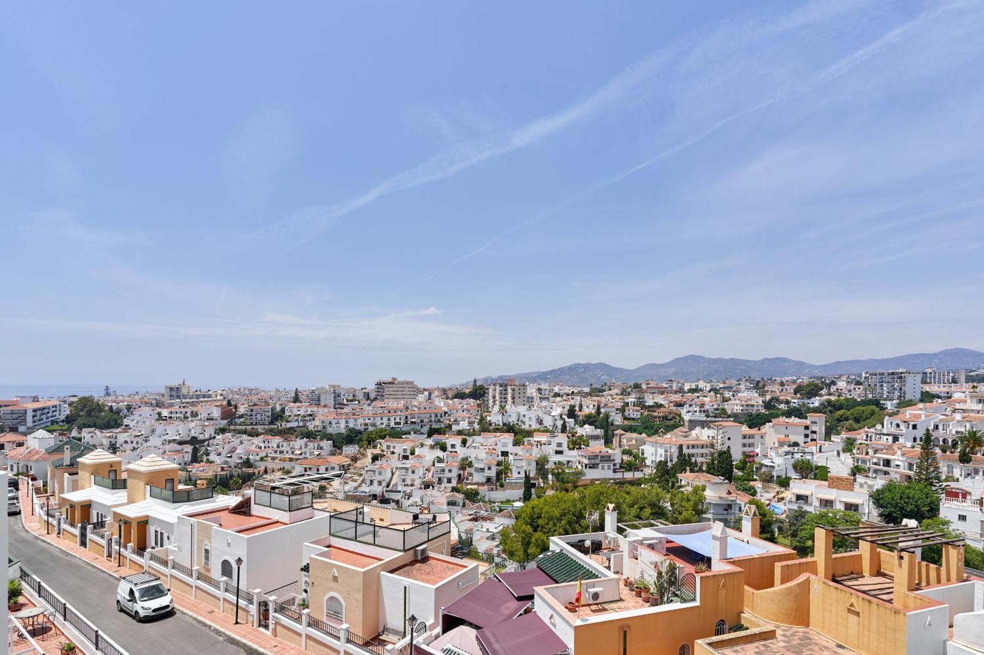 One Bedroom Penthouse Nerja Dış mekan fotoğraf