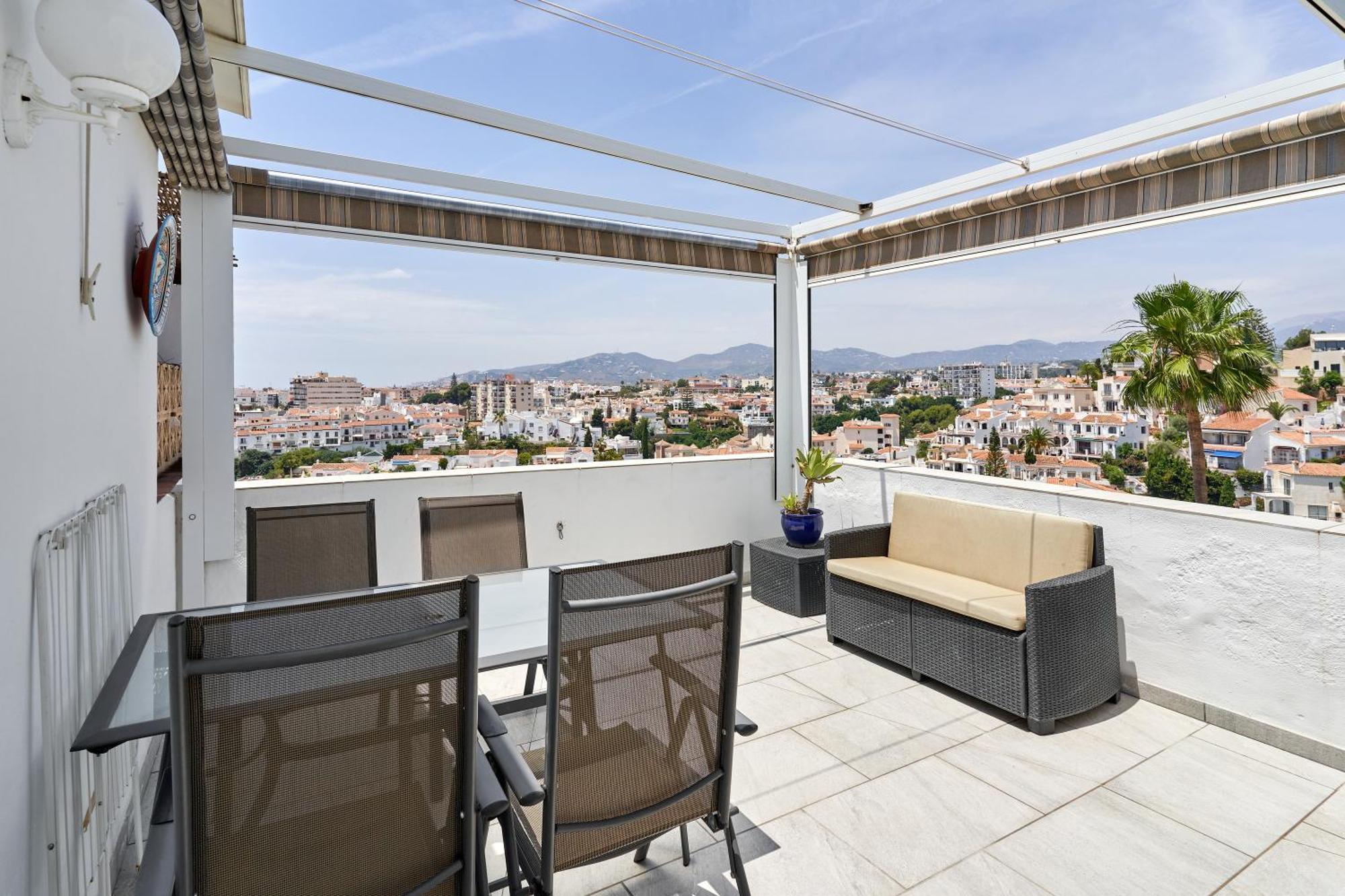 One Bedroom Penthouse Nerja Dış mekan fotoğraf